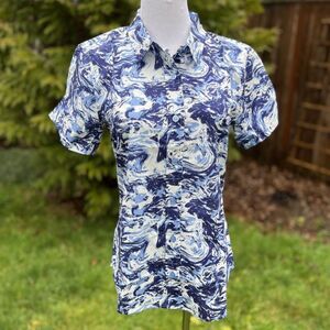 Wildfang The Essential Button-Up Short Sleeve Shirt XS– Unisex Navy Swirl